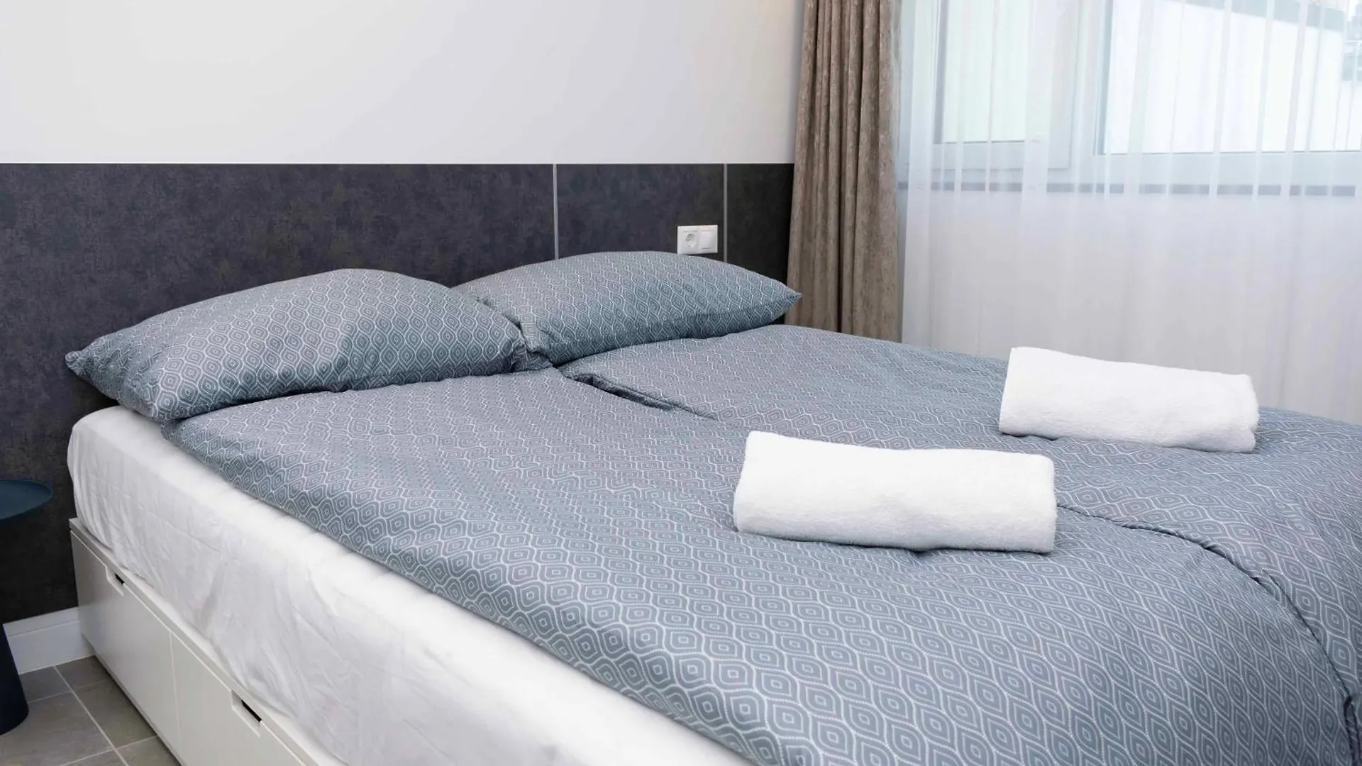 Apartment Luxury Cozy 2 Bdr Downtown Apt.6 Budapest