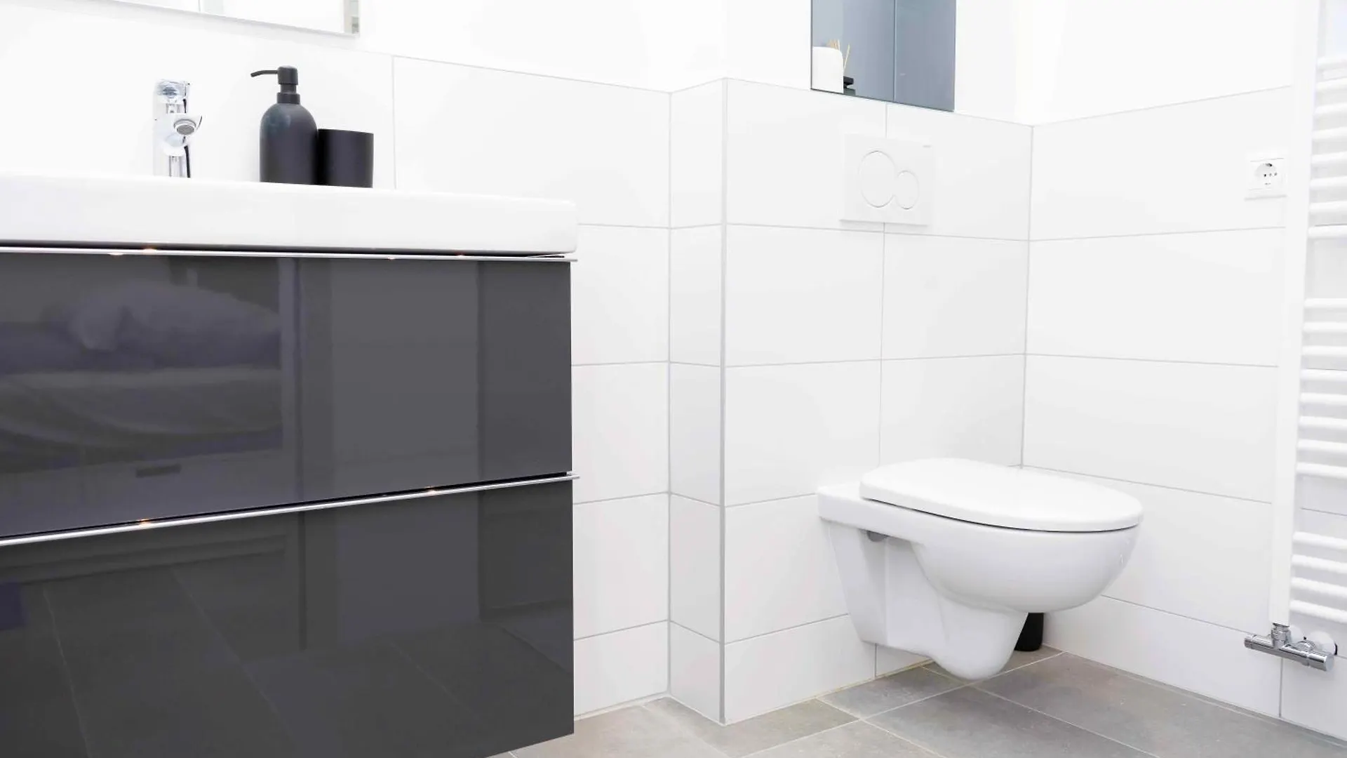 Luxury Cozy 2 Bdr Downtown Apt.6 Budapest Apartment