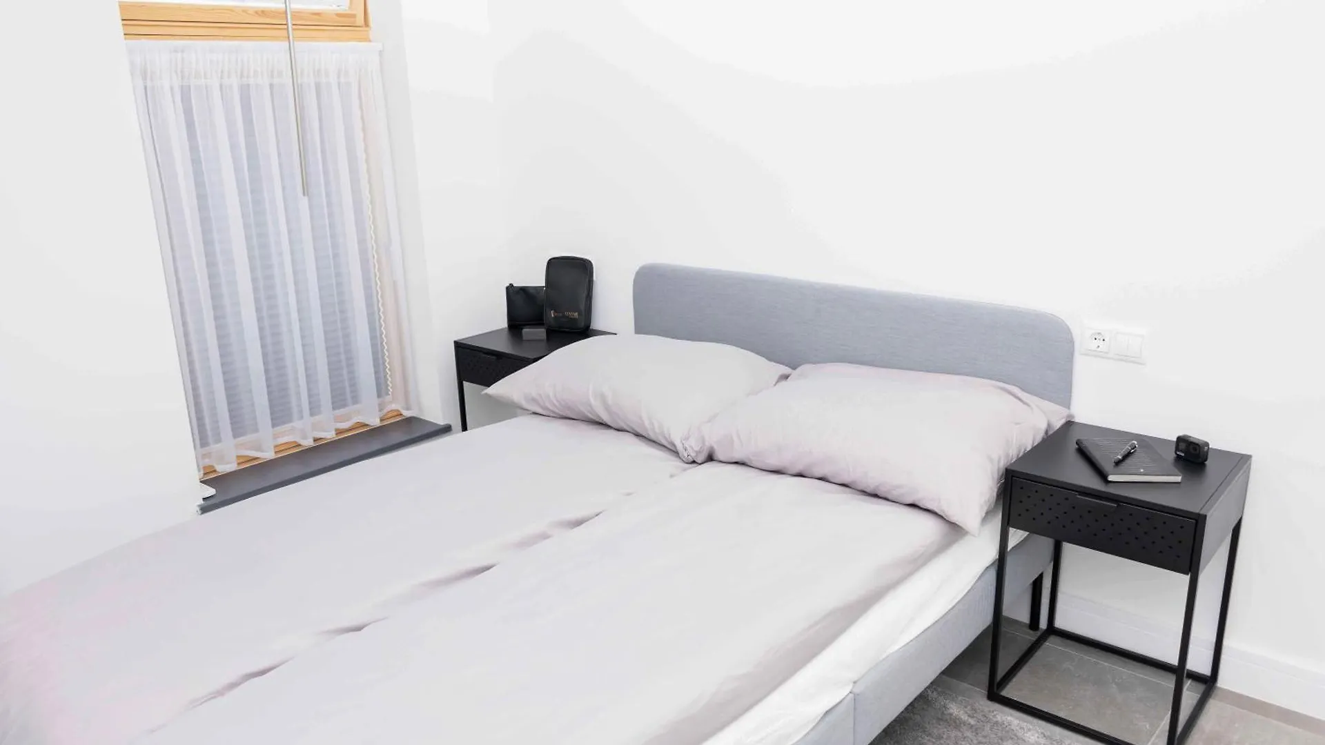 Luxury Cozy 2 Bdr Downtown Apt.6 Budapest Hungary