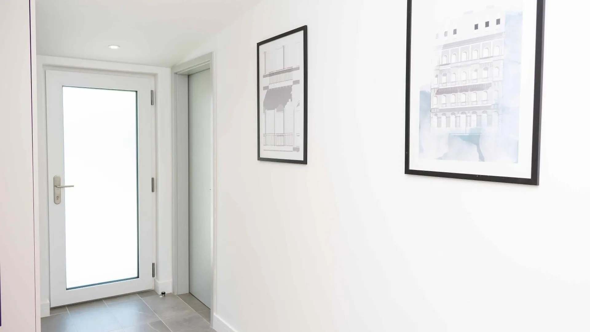 Apartment Luxury Cozy 2 Bdr Downtown Apt.6 Budapest
