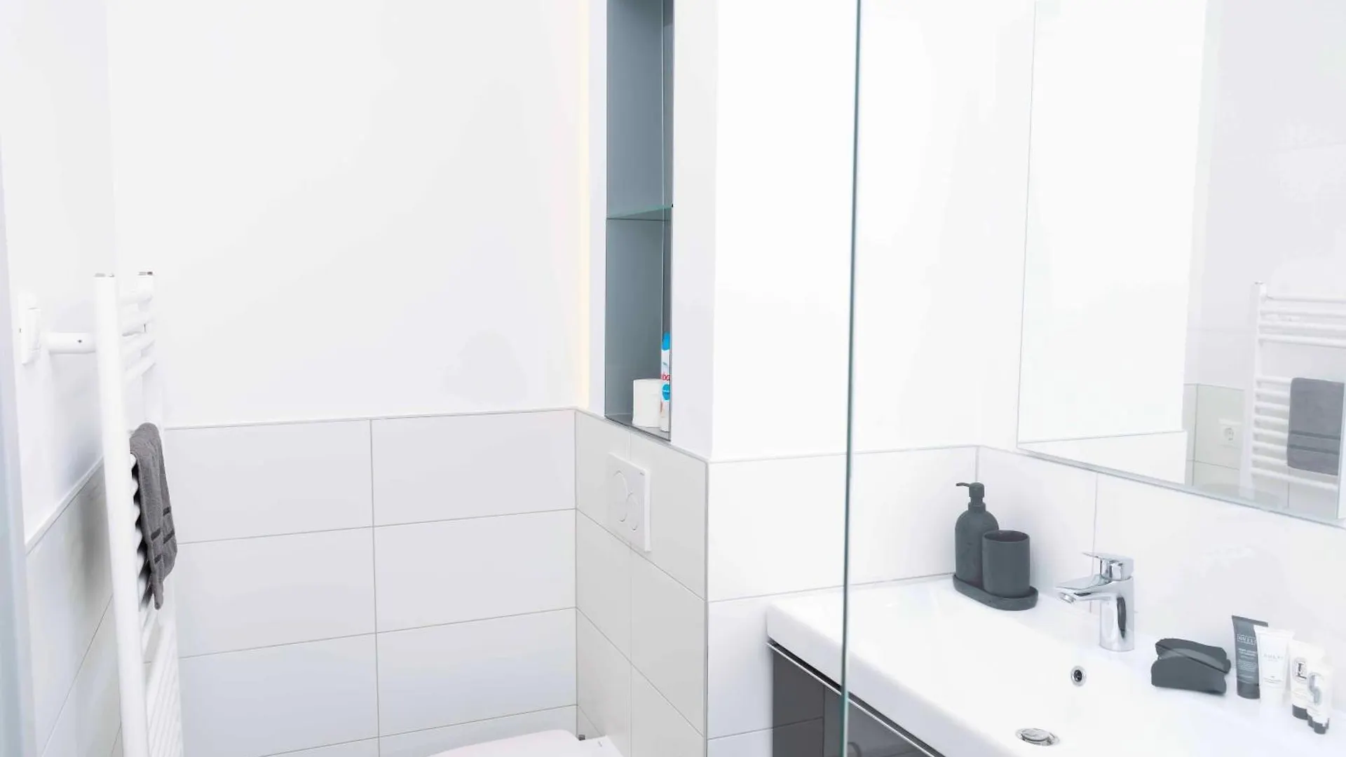 Luxury Cozy 2 Bdr Downtown Apt.6 Budapeşte 0*,